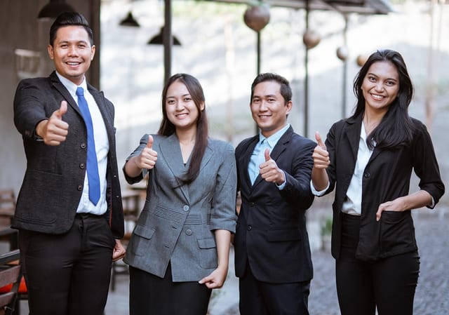 Filipino-Canadian business community